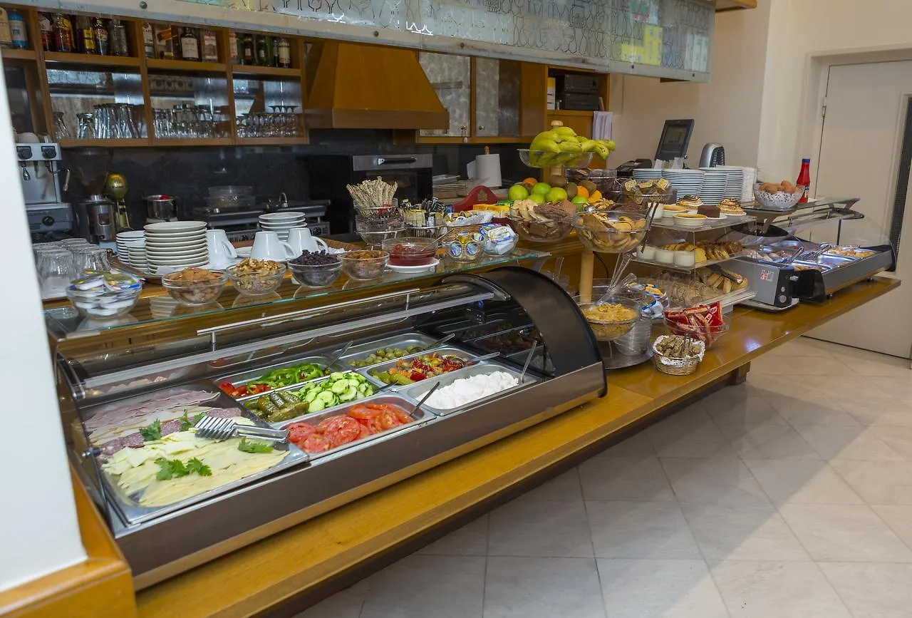 Ionian Plaza Hotel & Spa Argostóli