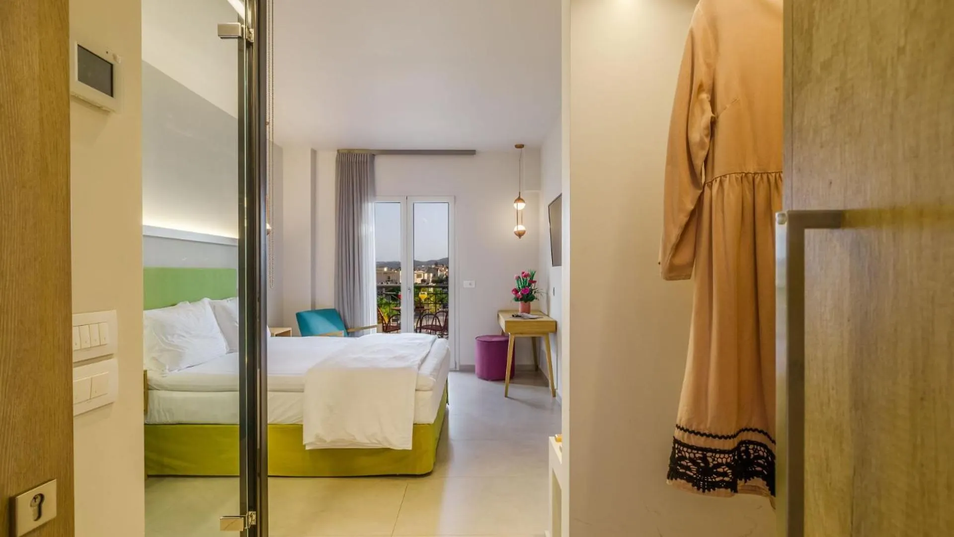 Ionian Plaza Hotel & Spa Argostoli  4*, Argostoli (Kefalonia) Greece
